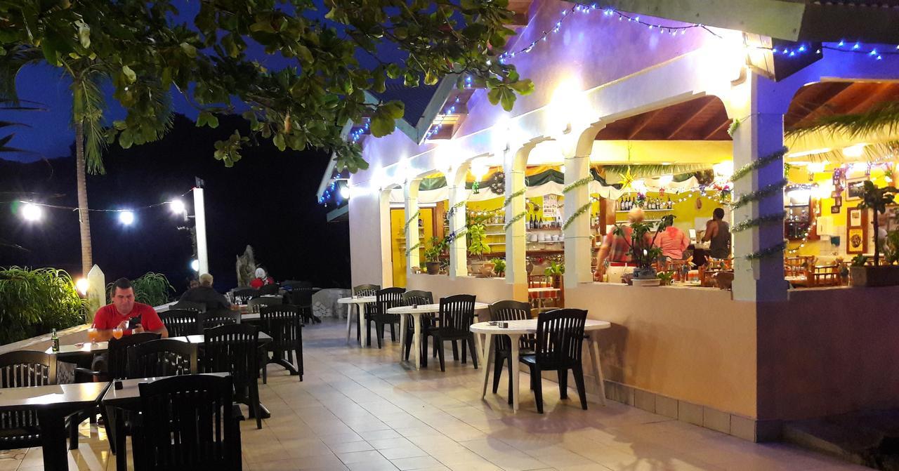 Sunset Bay Club All Inclusive Colihaut 외부 사진